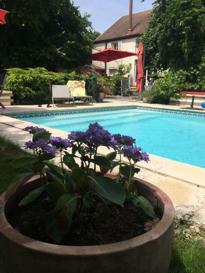 Chambres D Hotes Chez Francoise Et Michel Piscine 4 Chambres 8 Lits Chaumes-en-Brie Eksteriør bilde